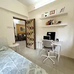 Quiet And Cozy 2Bed 1 Bath Bandra Ocean Side