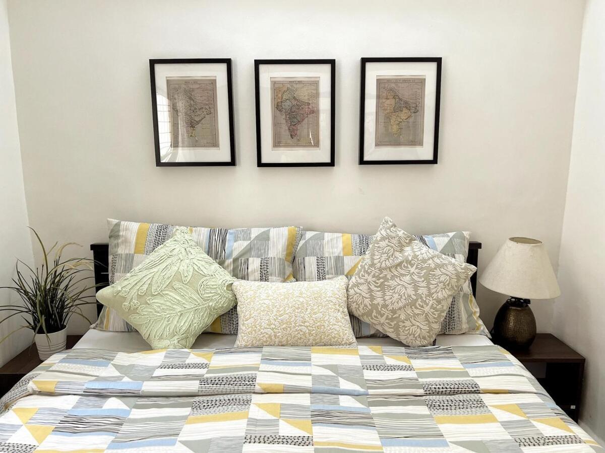 Quiet And Cozy 2bed 1 Bath Bandra Ocean Side Apartament *